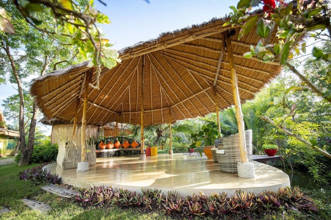 Asita Eco Resort Amphawa Exterior photo