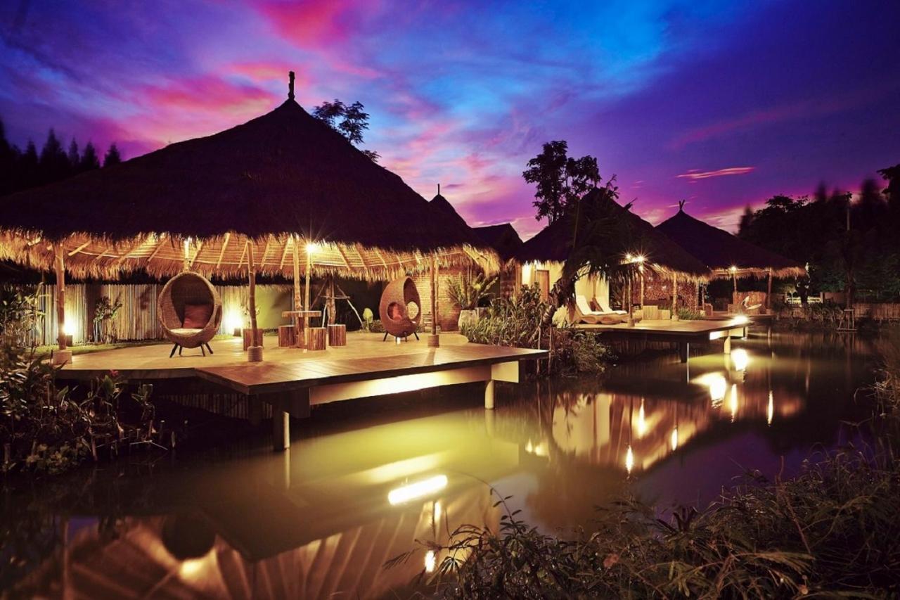 Asita Eco Resort Amphawa Exterior photo