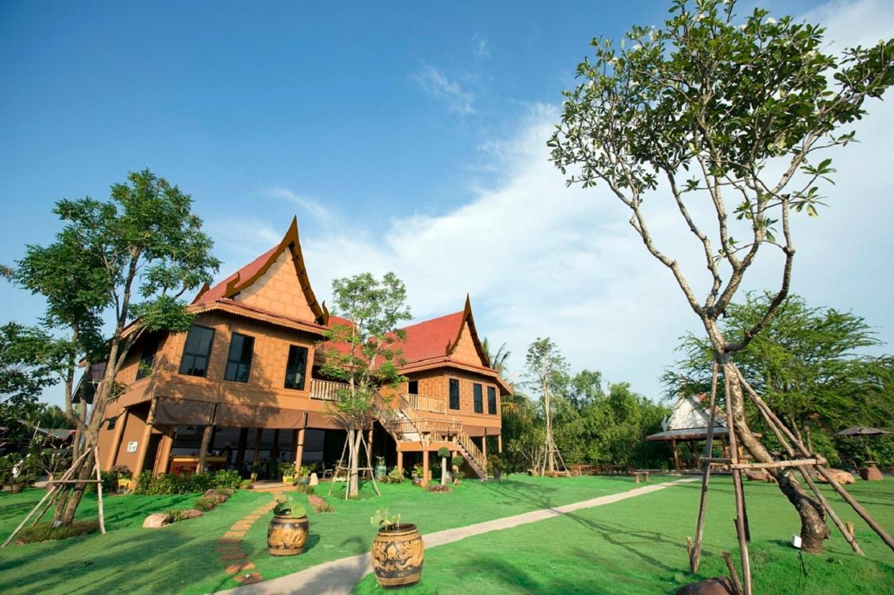 Asita Eco Resort Amphawa Exterior photo